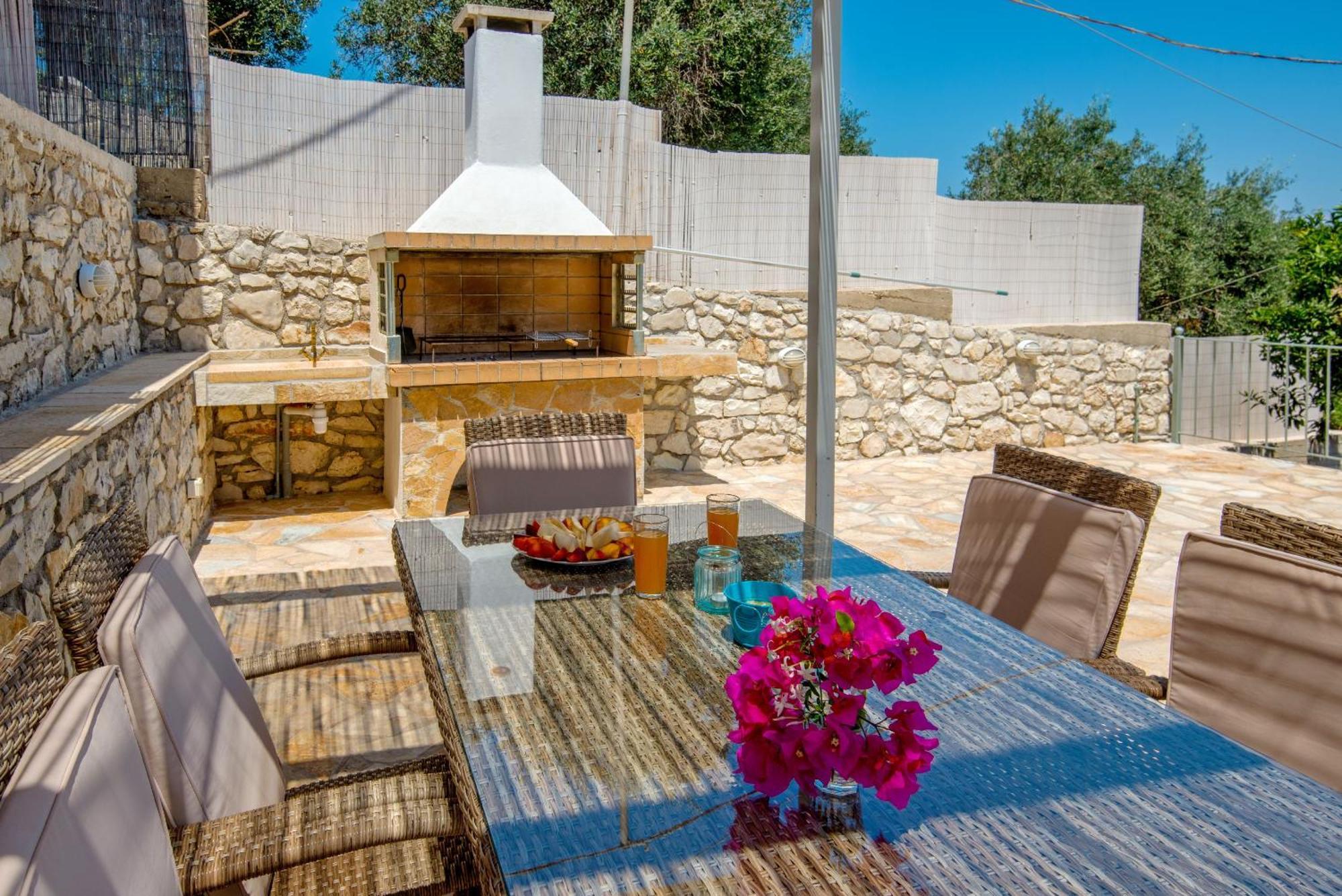 Villa Thea Antonis Gaios Eksteriør billede